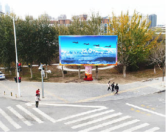 咸丰户外大屏广告投放要点。